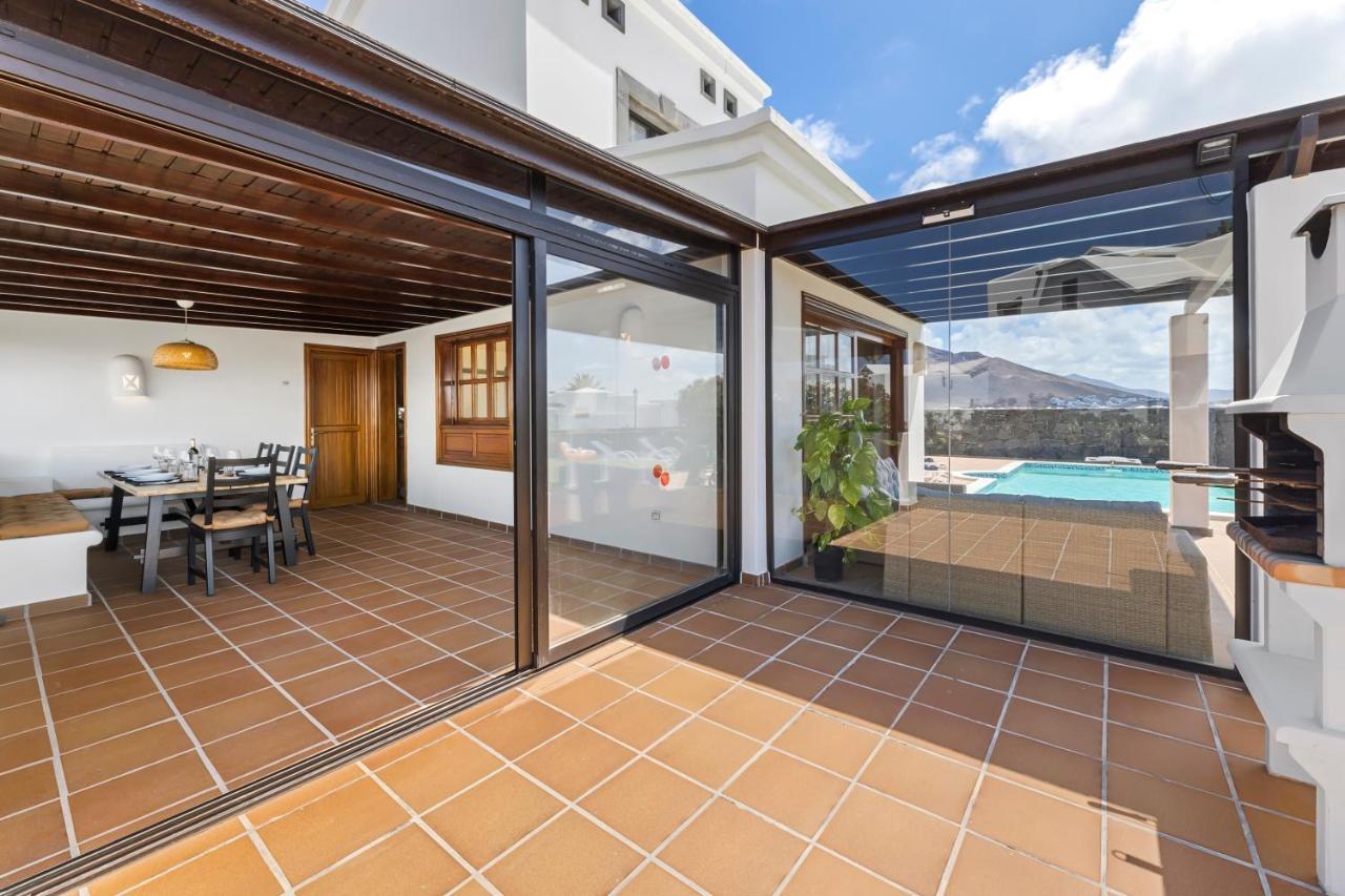 Villa Alana - Vacaciones Y Relax Playa Blanca  Exteriör bild