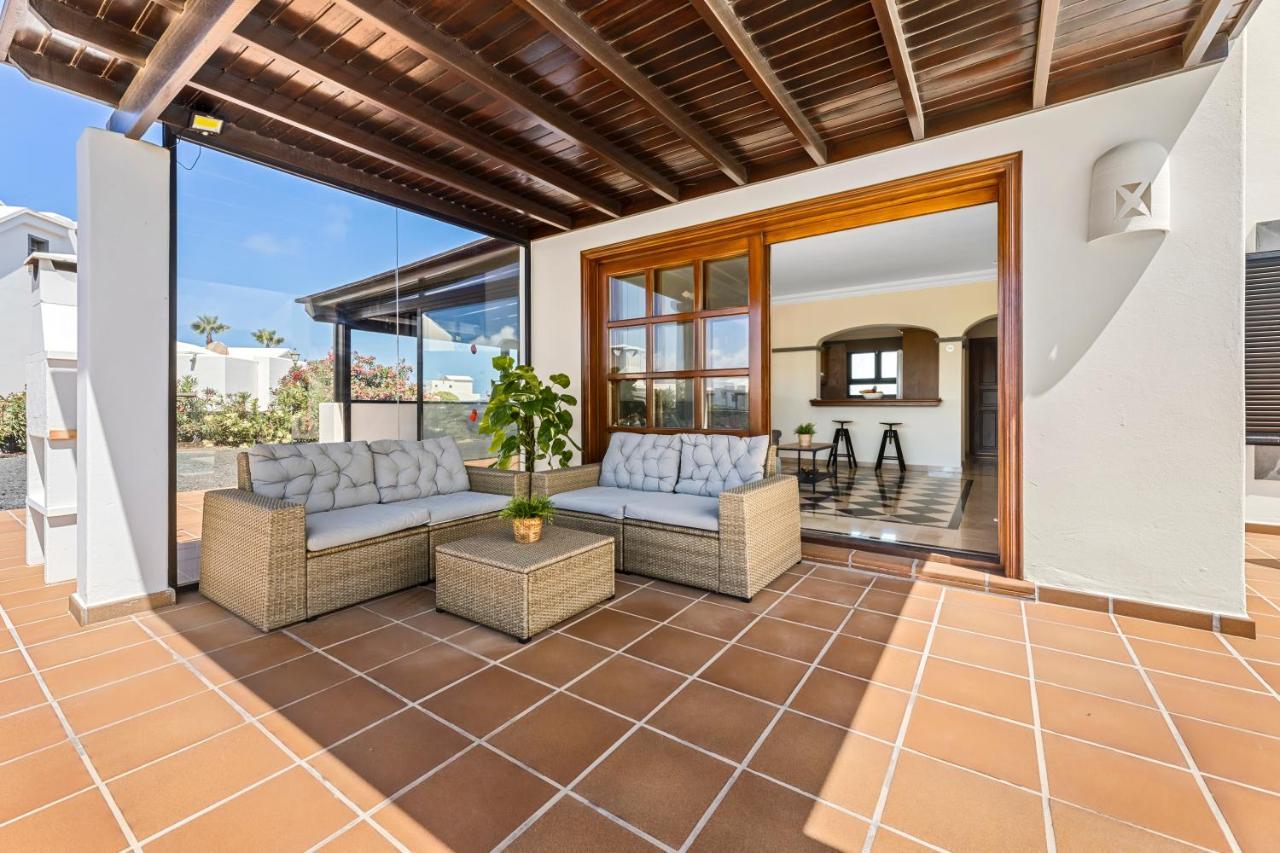 Villa Alana - Vacaciones Y Relax Playa Blanca  Exteriör bild